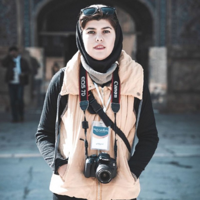 نسرین نوایی